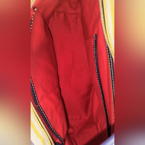 Dooney & Bourke Striped XLG Tote Bag With COA - Picture 9 of 10